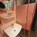 Downtown Canal View Hostal Ámsterdam