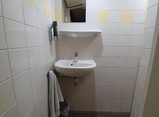 Downtown Canal View * Amszterdam