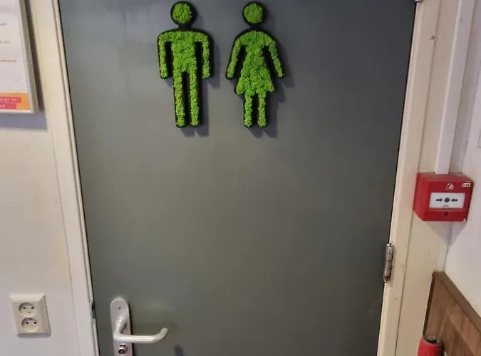 Downtown Canal View Amszterdam