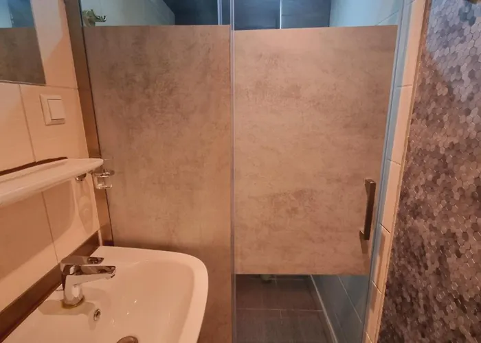 Hostel Downtown Canal View *