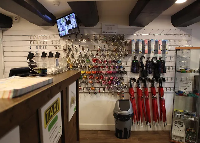 Downtown Canal View Hostel