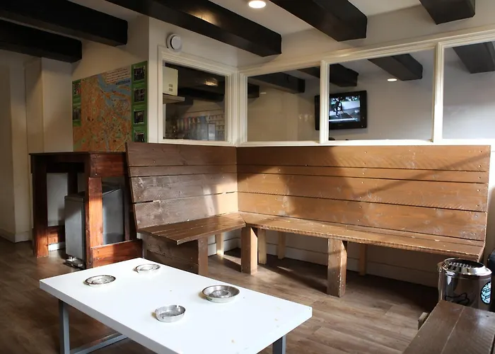 Downtown Canal View *