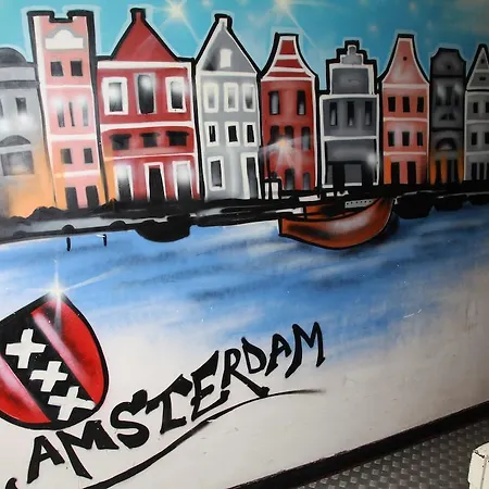 Hostel Downtown Canal View Amsterdam